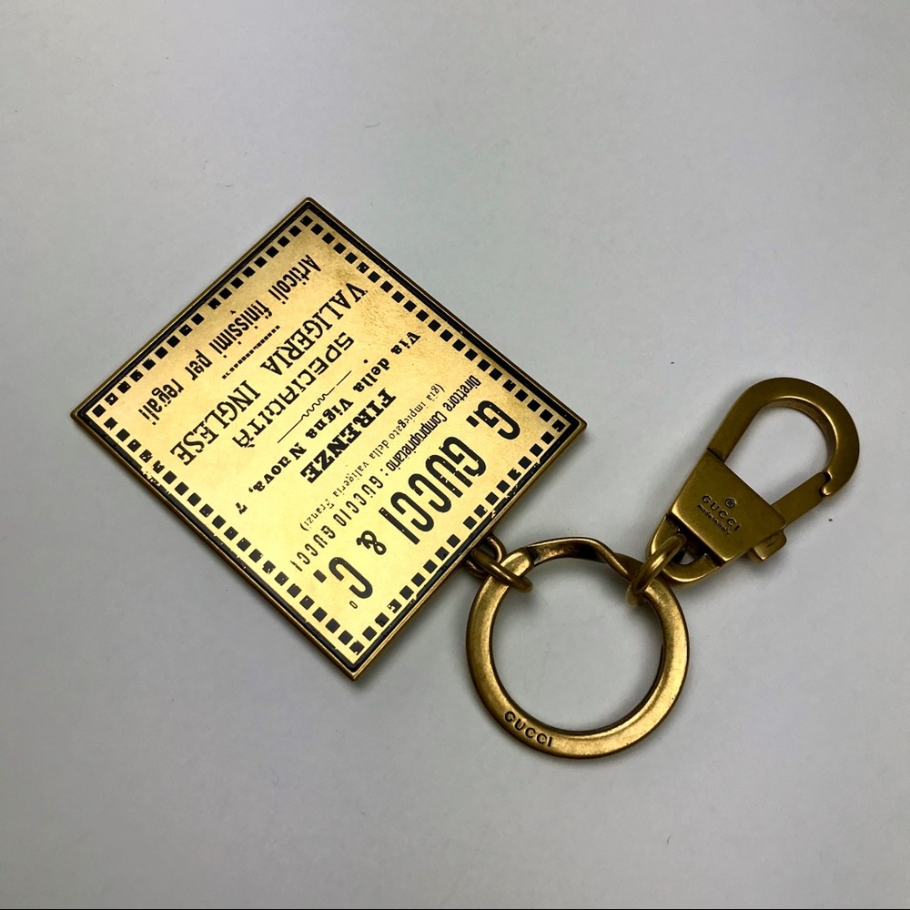 GUCCI Brass Logo Store Plaque Keychain Bag Charm Luxury Rare Christmas Porsche - Picture 3 of 8